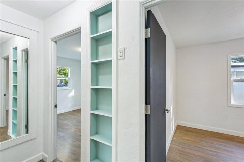 Купить виллу или дом в Сент-Питерсберг, Флорида 3 комнаты, 105.91м2, № 2151391 - фото 19