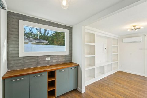 Купить виллу или дом в Сент-Питерсберг, Флорида 3 комнаты, 105.91м2, № 2151391 - фото 16