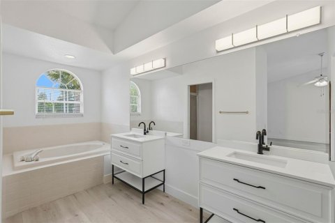 Touwnhouse à louer à Seminole, Floride: 3 chambres, 172.33 m2 № 2109966 - photo 19