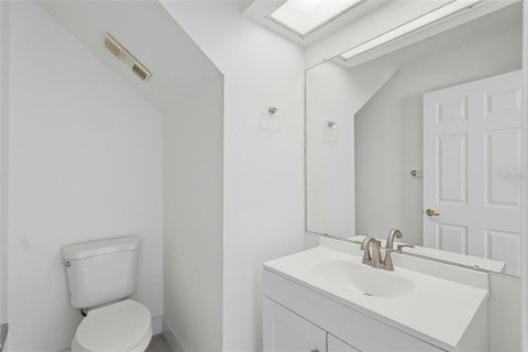 Touwnhouse à louer à Seminole, Floride: 3 chambres, 172.33 m2 № 2109966 - photo 13