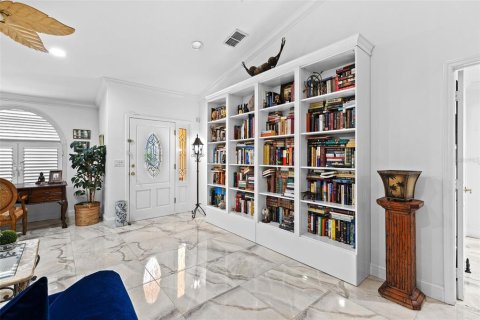 House in Tampa, Florida 4 bedrooms, 239.87 sq.m. № 1807216 - photo 28