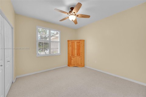 House in Sunrise, Florida 2 bedrooms, 122.63 sq.m. № 1890826 - photo 28