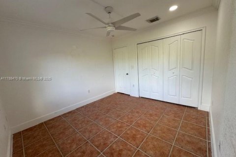 Villa ou maison à vendre à Homestead, Floride: 4 chambres, 211.72 m2 № 1705000 - photo 23