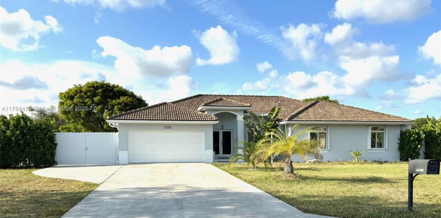 Villa ou maison à Homestead, Floride 4 chambres, 211.72 m2 № 1705000