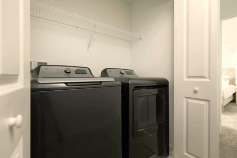 Townhouse in Kissimmee, Florida 4 bedrooms, 177.81 sq.m. № 1662396 - photo 25