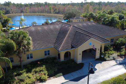 Adosado en venta en Kissimmee, Florida, 5 dormitorios, 197.14 m2 № 1639835 - foto 17