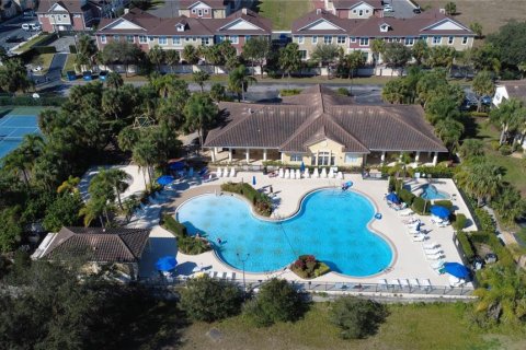 Adosado en venta en Kissimmee, Florida, 5 dormitorios, 197.14 m2 № 1639835 - foto 21