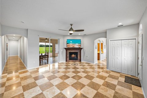 Casa en venta en Dade City, Florida, 5 dormitorios, 287.81 m2 № 1754958 - foto 12