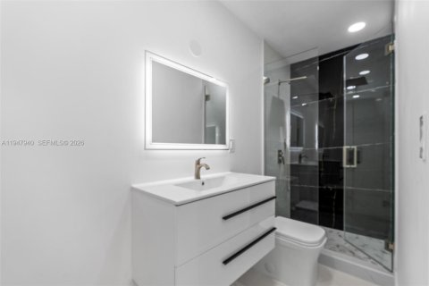 House in Miramar, Florida 4 bedrooms, 152.92 sq.m. № 2061499 - photo 25