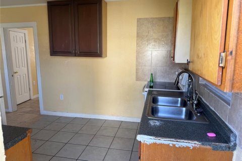 Villa ou maison à louer à Winter Haven, Floride: 1 chambre, 63.17 m2 № 1816726 - photo 4