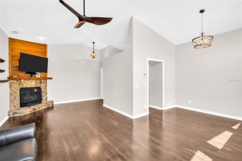 Casa en venta en Palm Harbor, Florida, 3 dormitorios, 146.41 m2 № 1858088 - foto 8