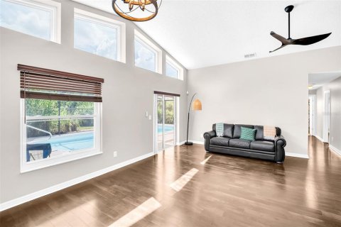 Casa en venta en Palm Harbor, Florida, 3 dormitorios, 146.41 m2 № 1858088 - foto 9