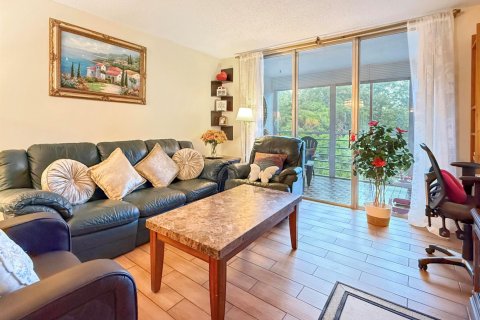 Condo à Lauderdale Lakes, Floride, 2 chambres № 2083882