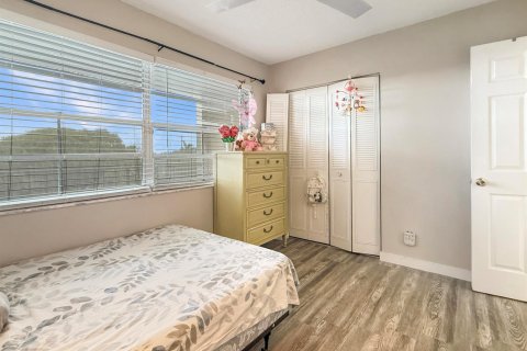 Copropriété à vendre à Lauderdale Lakes, Floride: 2 chambres, 89.19 m2 № 2083882 - photo 18