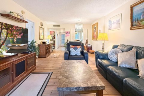 Copropriété à vendre à Lauderdale Lakes, Floride: 2 chambres, 89.19 m2 № 2083882 - photo 15