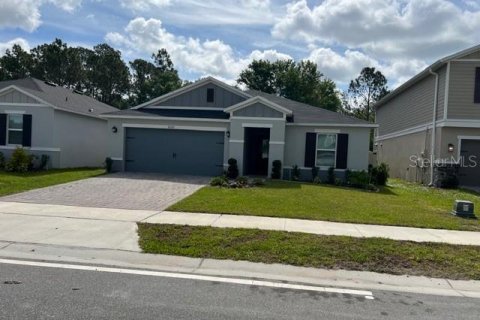 Villa ou maison à Clermont, Floride 4 chambres, 158.58 m2 № 2413764