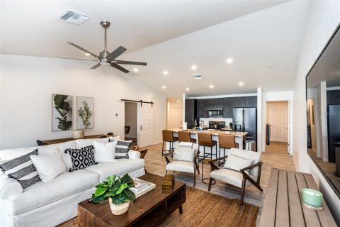 Appartement à louer à Punta Gorda, Floride: 2 chambres, 127.93 m2 № 215116 - photo 13