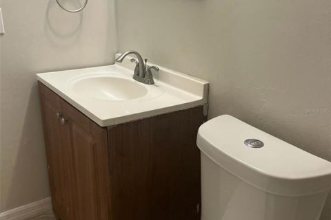 Condominio en alquiler en Orlando, Florida, 2 dormitorios, 77.11 m2 № 1901774 - foto 18