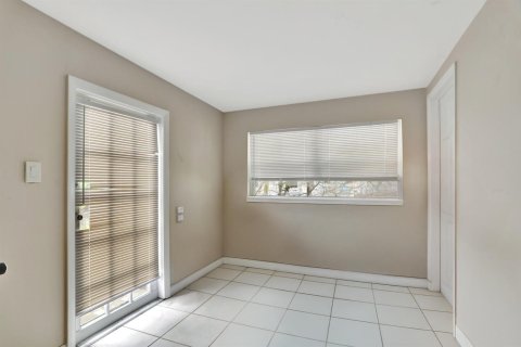Townhouse in Pompano Beach, Florida 2 bedrooms, 144.18 sq.m. № 2083413 - photo 9
