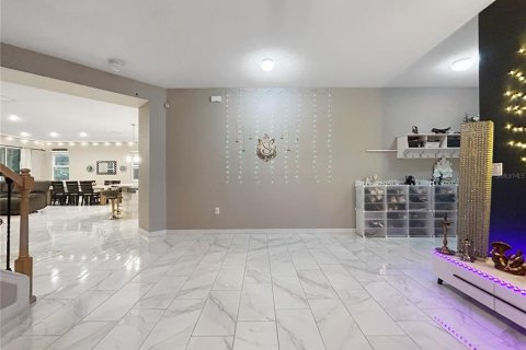 Casa en venta en Orlando, Florida, 5 dormitorios, 355.54 m2 № 2105844 - foto 6