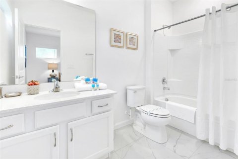 Купить виллу или дом в Киссимми, Флорида 3 комнаты, 320.61м2, № 1776696 - фото 25
