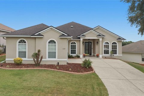 Villa ou maison à Ocala, Floride 4 chambres, 207.26 m2 № 2149880