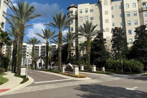 Condominio en venta en Winter Garden, Florida, 2 dormitorios, 133.22 m2 № 2211476 - foto 2