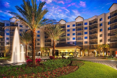 Condo à Winter Garden, Floride, 2 chambres  № 2211476