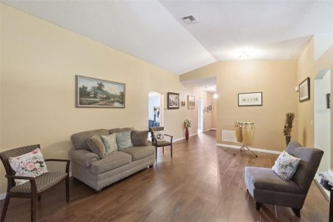 House in Kissimmee, Florida 4 bedrooms, 180.42 sq.m. № 2101101 - photo 2