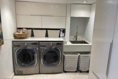 Copropriété à louer à Key Biscayne, Floride: 3 chambres, 219.81 m2 № 1939746 - photo 17