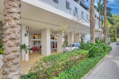 Condo in West Palm Beach, Florida, 2 bedrooms  № 2175468 - photo 23