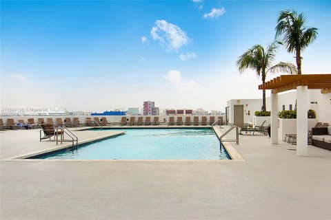 Condo in Miami, Florida, 1 bedroom  № 1997141 - photo 26