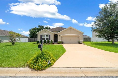 House in Ocala, Florida 4 bedrooms, 169.73 sq.m. № 2291067 - photo 13