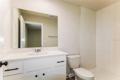 Propiedad comercial en venta en Homosassa, Florida, 4 dormitorios, 209.4 m2 № 1903126 - foto 4