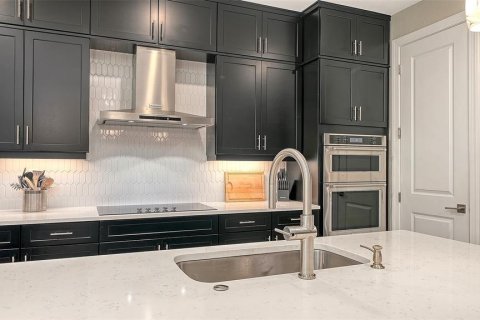 Villa ou maison à vendre à Nokomis, Floride: 3 chambres, 279.82 m2 № 2347377 - photo 8