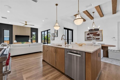 Casa en venta en Saint Petersburg, Florida, 4 dormitorios, 285.58 m2 № 2330386 - foto 25