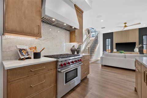 Casa en venta en Saint Petersburg, Florida, 4 dormitorios, 285.58 m2 № 2330386 - foto 24