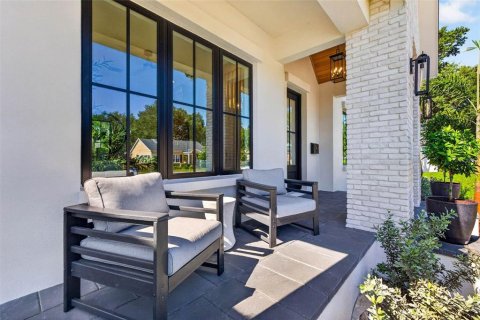 Casa en venta en Saint Petersburg, Florida, 4 dormitorios, 285.58 m2 № 2330386 - foto 4