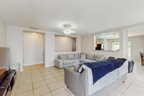 Casa en venta en Lakeland, Florida, 3 dormitorios, 157.47 m2 № 1771001 - foto 2