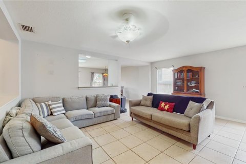 Casa en venta en Lakeland, Florida, 3 dormitorios, 157.47 m2 № 1771001 - foto 4