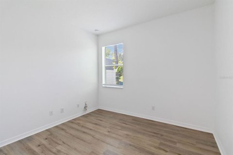 Casa en alquiler en Kissimmee, Florida, 4 dormitorios, 165.74 m2 № 1918685 - foto 22