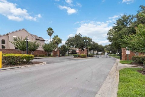 Casa en alquiler en Kissimmee, Florida, 4 dormitorios, 165.74 m2 № 1918685 - foto 27