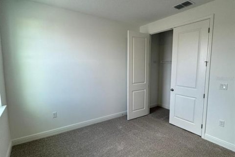 House in Orlando, Florida 4 bedrooms, 220.36 sq.m. № 1866327 - photo 9