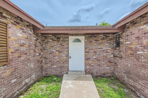 Casa en venta en Boca Raton, Florida, 3 dormitorios, 173.63 m2 № 1758944 - foto 3
