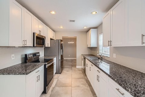 Casa en venta en Boca Raton, Florida, 3 dormitorios, 173.63 m2 № 1758944 - foto 9
