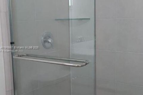 Adosado en venta en Homestead, Florida, 3 dormitorios, 137.77 m2 № 1973818 - foto 10