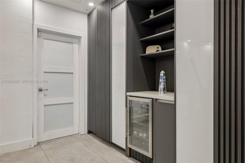 Villa ou maison à vendre à Doral, Floride: 5 chambres, 337.79 m2 № 2048012 - photo 20