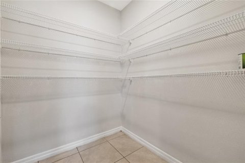 Villa ou maison à vendre à Riverview, Floride: 5 chambres, 234.3 m2 № 2272795 - photo 9