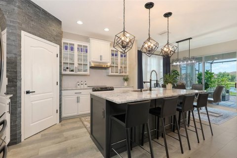 Casa en venta en Sarasota, Florida, 5 dormitorios, 268.39 m2 № 1899339 - foto 7