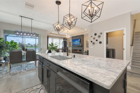 Casa en venta en Sarasota, Florida, 5 dormitorios, 268.39 m2 № 1899339 - foto 11